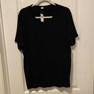 Old Navy Luxe Classic Black Short Sleeve Tee
Size XL NWT